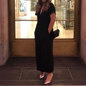 Babaton V neck, wide leg jumpsuit from Aritzia l Black